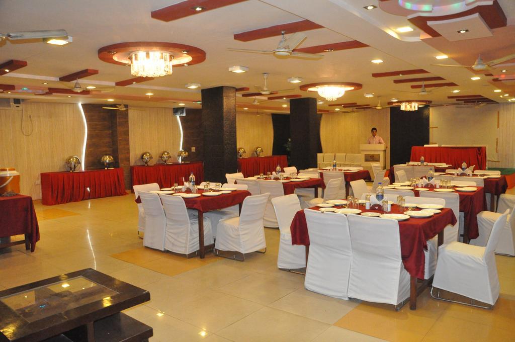 Muskan Palace होटल Jaipur